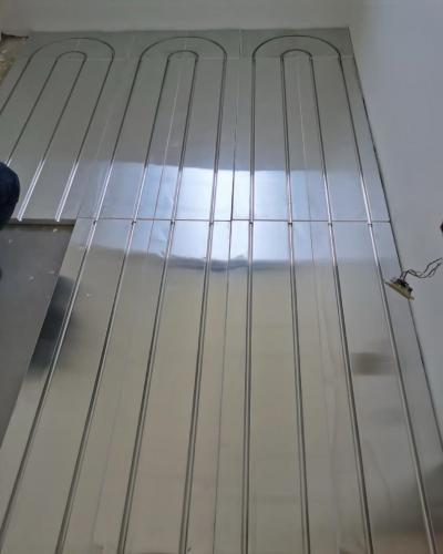 铝板地暖板